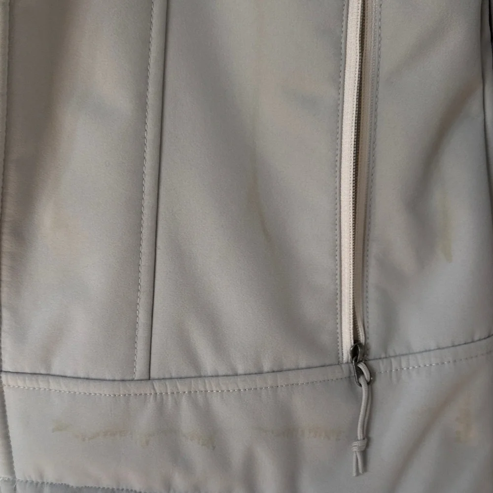 The North Face Women's Light Gray Jacket - Picture 6 of 7
